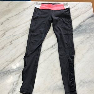 Size 6 lulu running pants